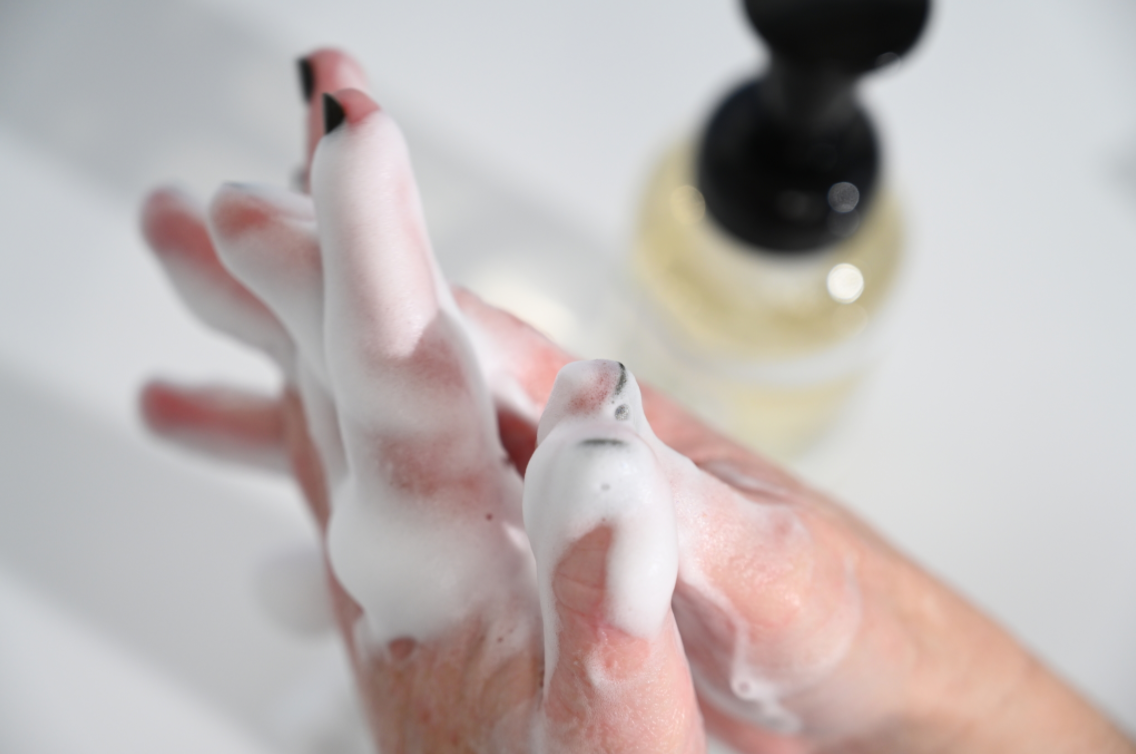 AntiAntiBacterial The Difference Between Antibacterial & Plain Soap